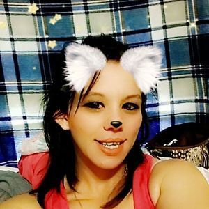 Meet your Posher, Desiree